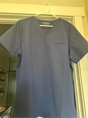 Mandala Women’s Navy V-Neck Scrub Top
